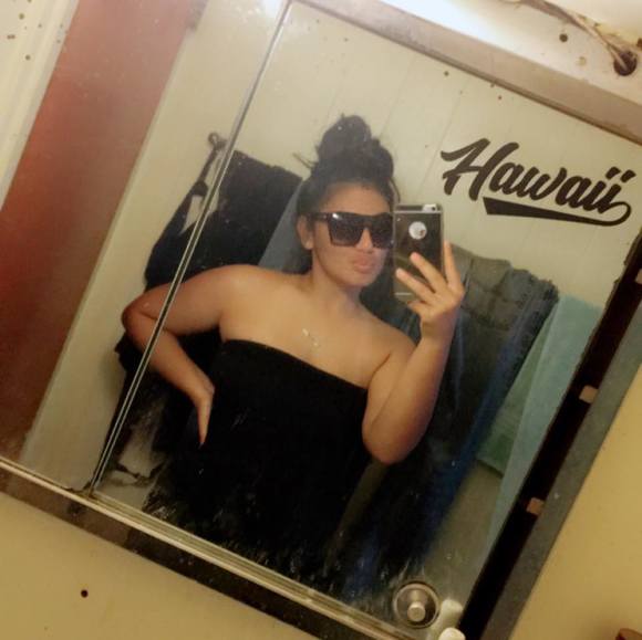 Meet your Posher, Cileyna - Picture 1 of 1